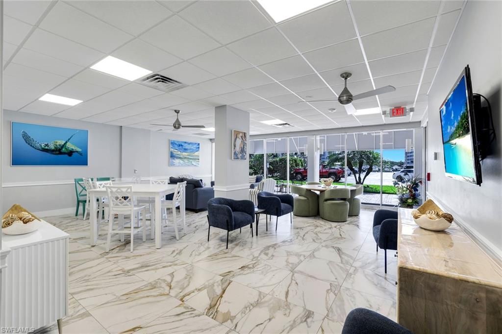 5 Bluebill Ave, Unit 410, Naples, FL 34108 Photo