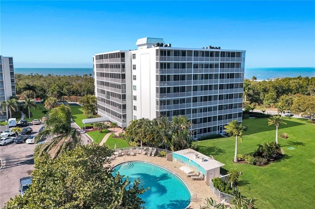 5 Bluebill Ave, Unit 410, Naples, FL 34108 Photo