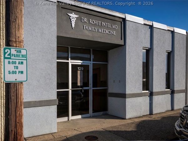 129 7th Avenue, South Charleston, WV 25303