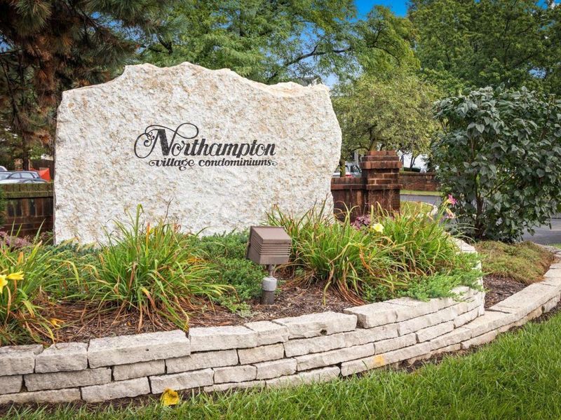 1490 Slade Avenue , Unit 202, Columbus, OH 43235 Photo 2