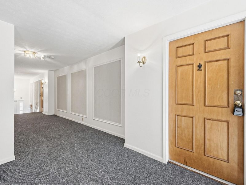 1490 Slade Avenue , Unit 202, Columbus, OH 43235 Photo 5