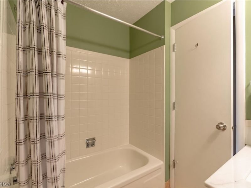 3217 Creekside Drive, Norton, OH 44203 Photo 25