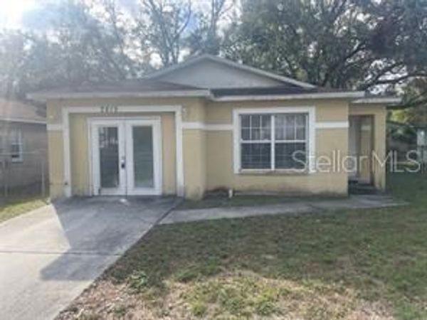 2615 E CURTIS STREET, TAMPA, FL 33610