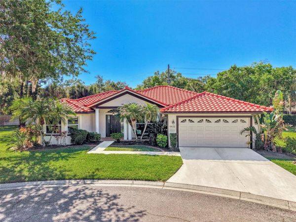 6632 DEERING CIRCLE , SARASOTA, FL 34240