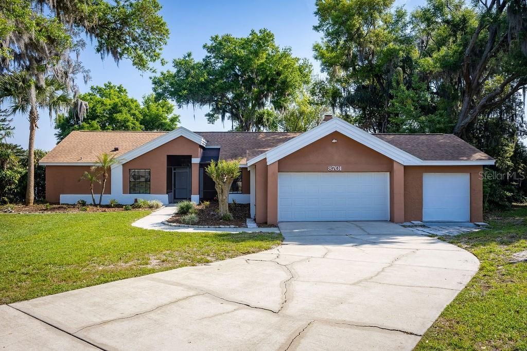 8701 Rose Pointe Court, Orlando, FL 32835 Photo