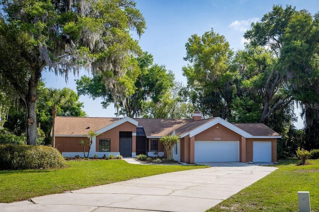 8701 Rose Pointe Court, Orlando, FL 32835 Photo