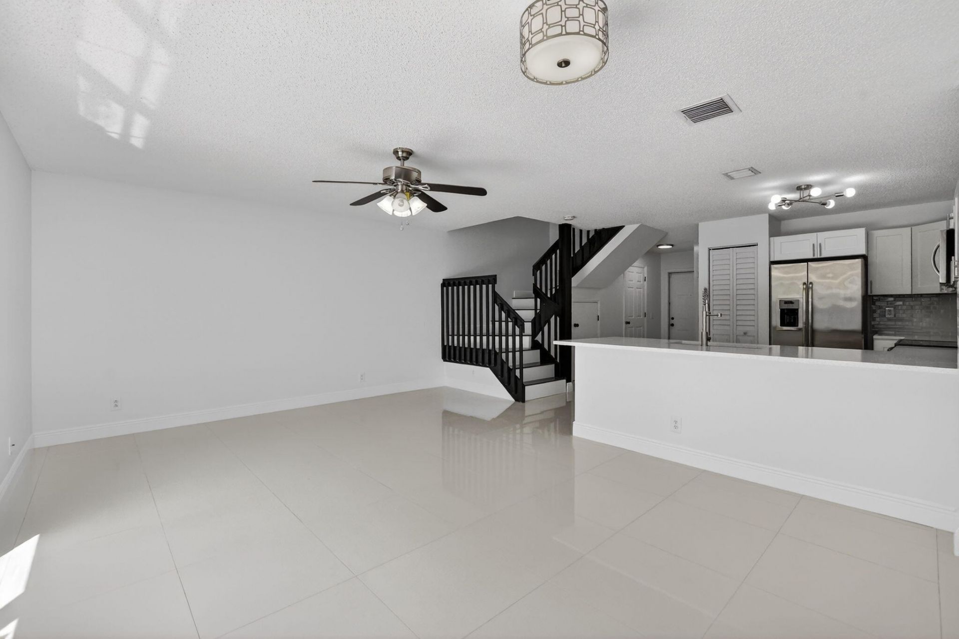 735 NW 42nd Place, Deerfield Beach, FL 33064 Photo