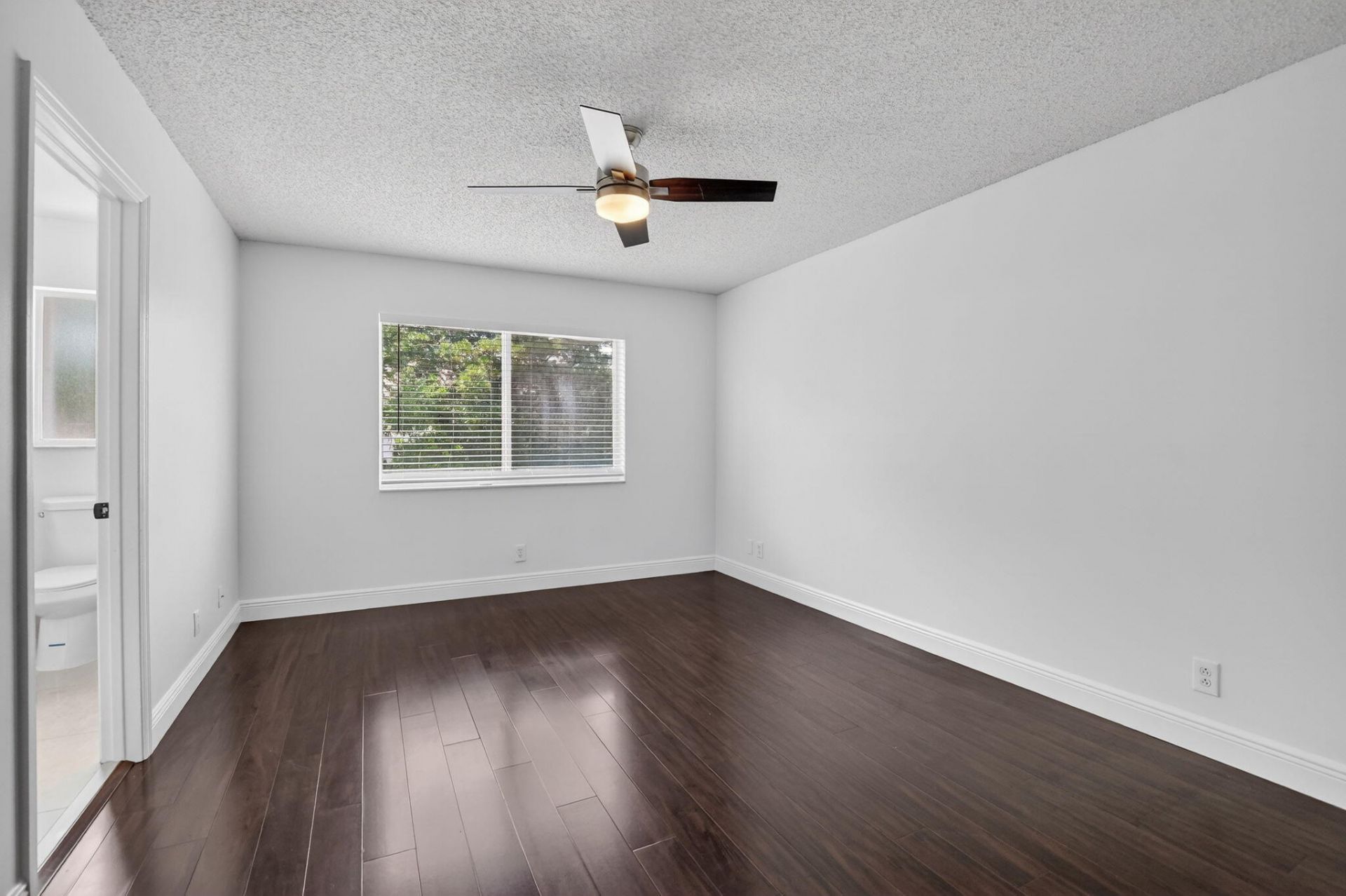 735 NW 42nd Place, Deerfield Beach, FL 33064 Photo