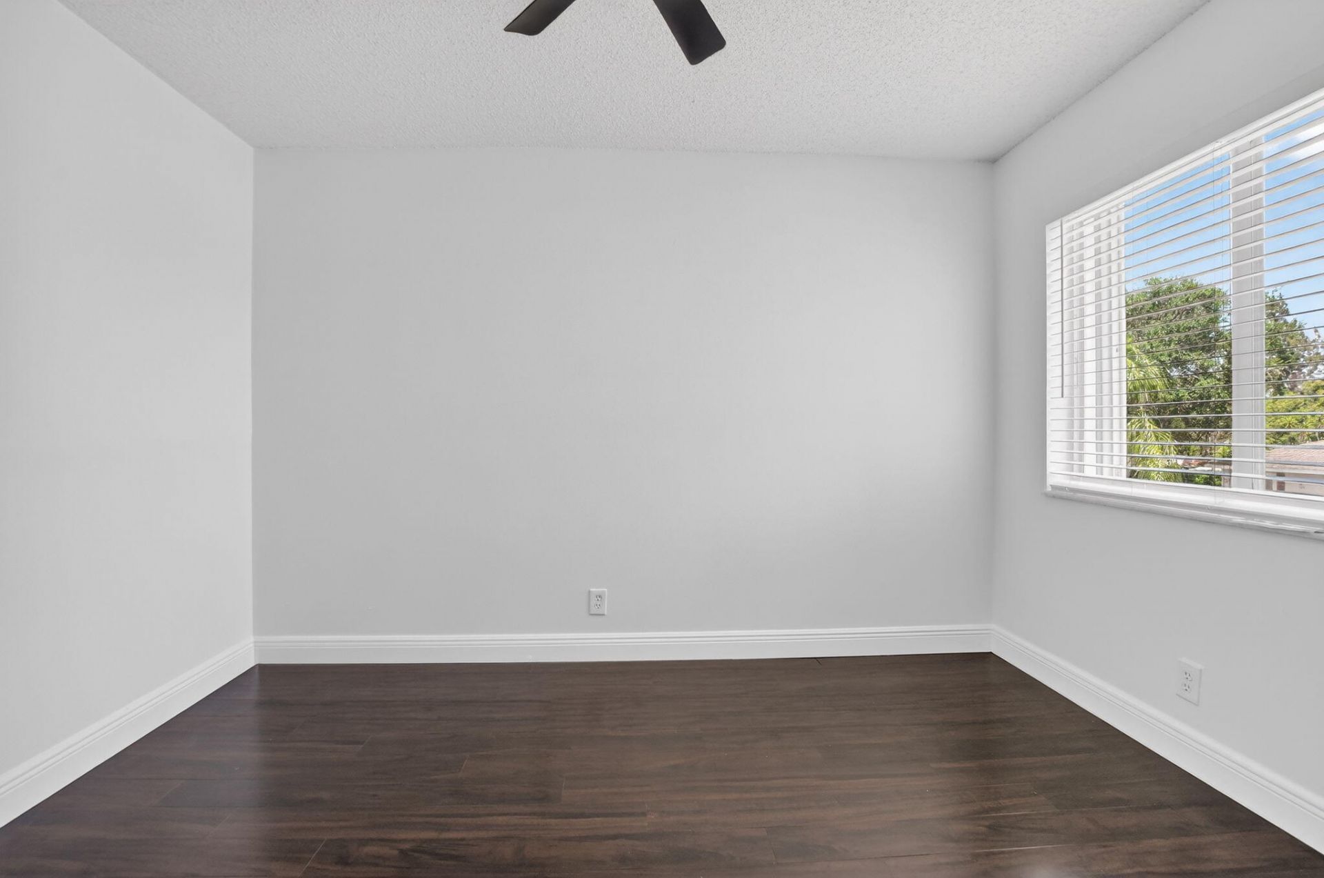 735 NW 42nd Place, Deerfield Beach, FL 33064 Photo