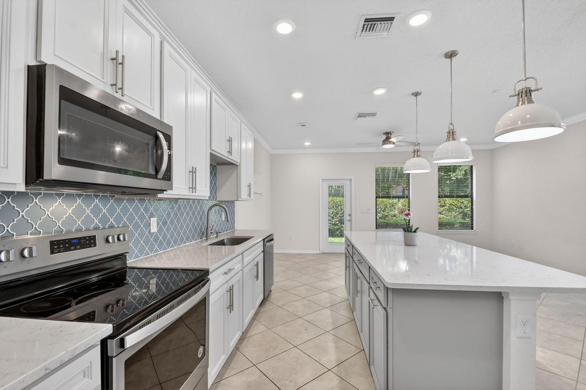 2841 Troubadour Street, Palm Springs, FL 33406 Photo