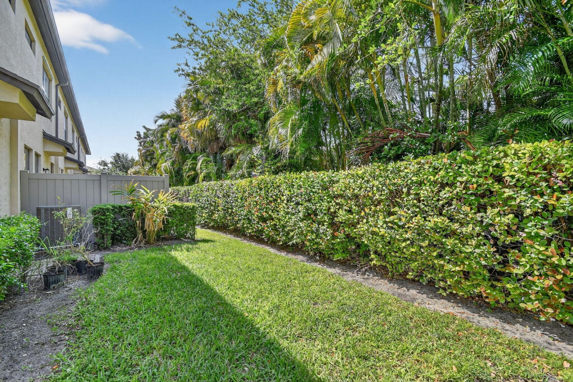 2841 Troubadour Street, Palm Springs, FL 33406 Photo