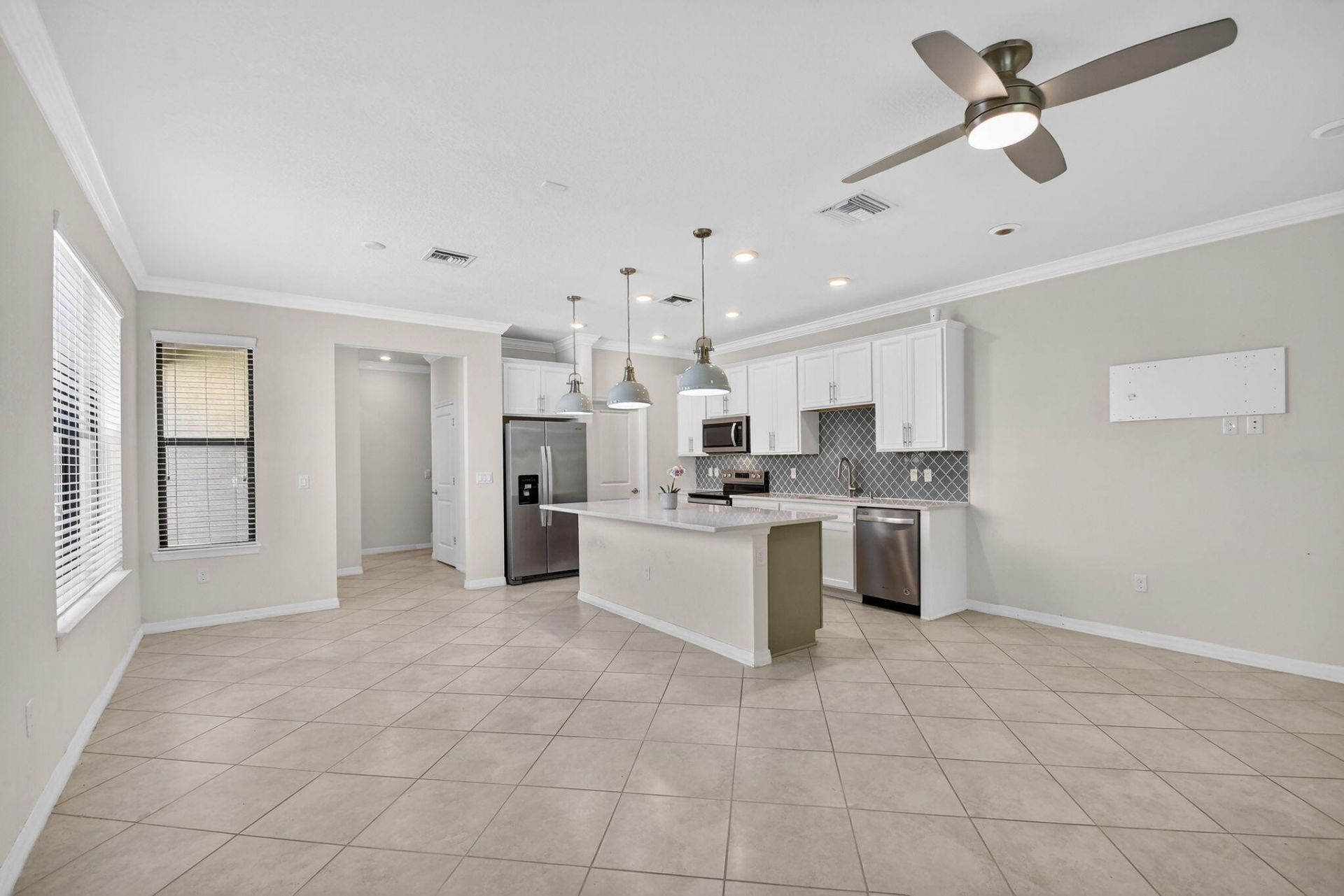 2841 Troubadour Street, Palm Springs, FL 33406 Photo