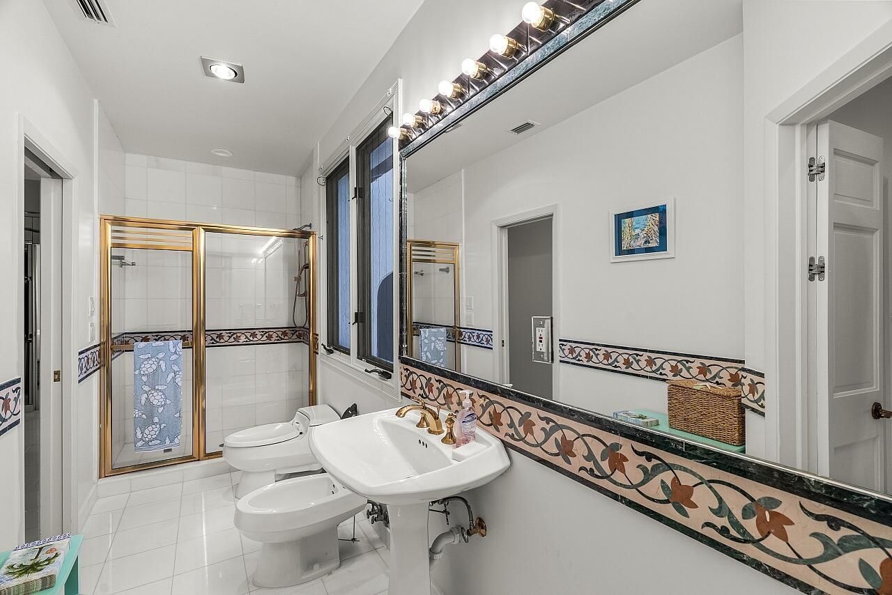 1 Ocean Lane, Manalapan, FL 33462 Photo