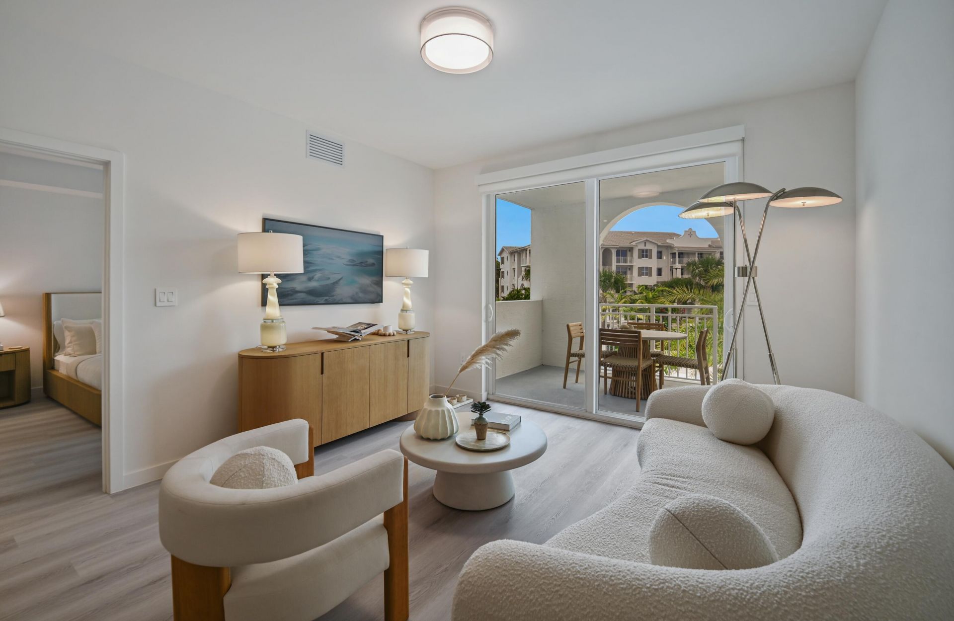8053 W Oakland Park Boulevard, Unit 5-305, Sunrise, FL 33351 Photo