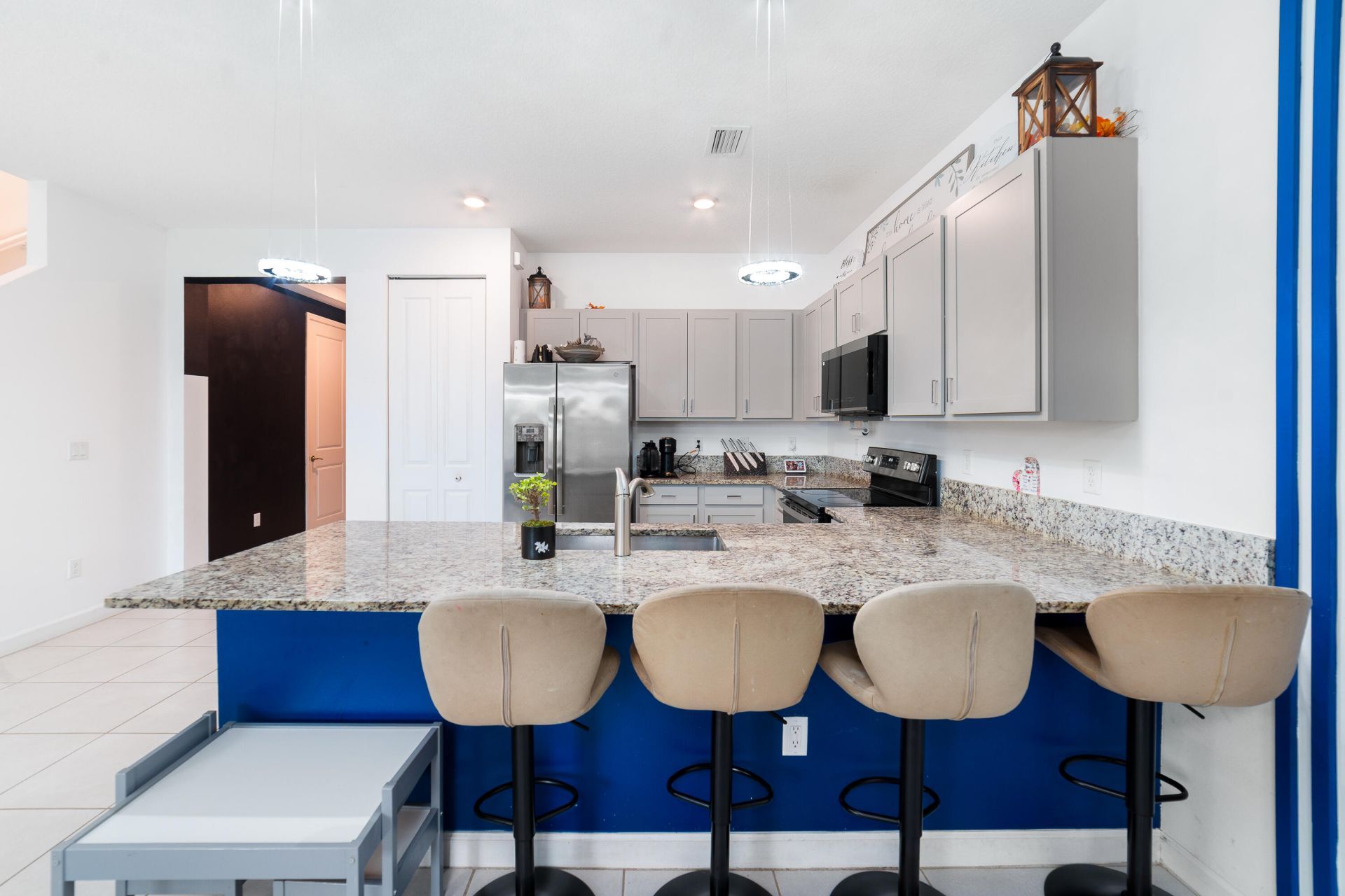 2024 Sugar Maple Drive, Riviera Beach, FL 33410 Photo