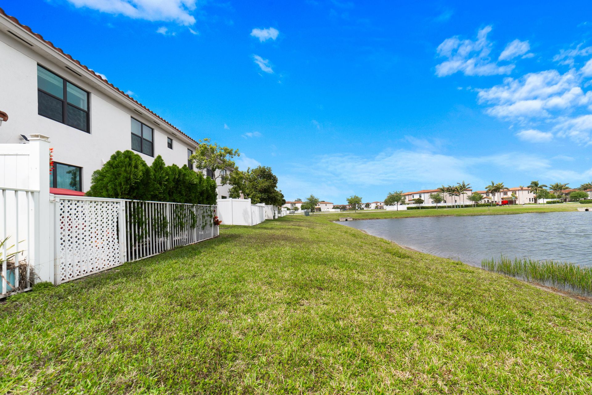 2024 Sugar Maple Drive, Riviera Beach, FL 33410 Photo