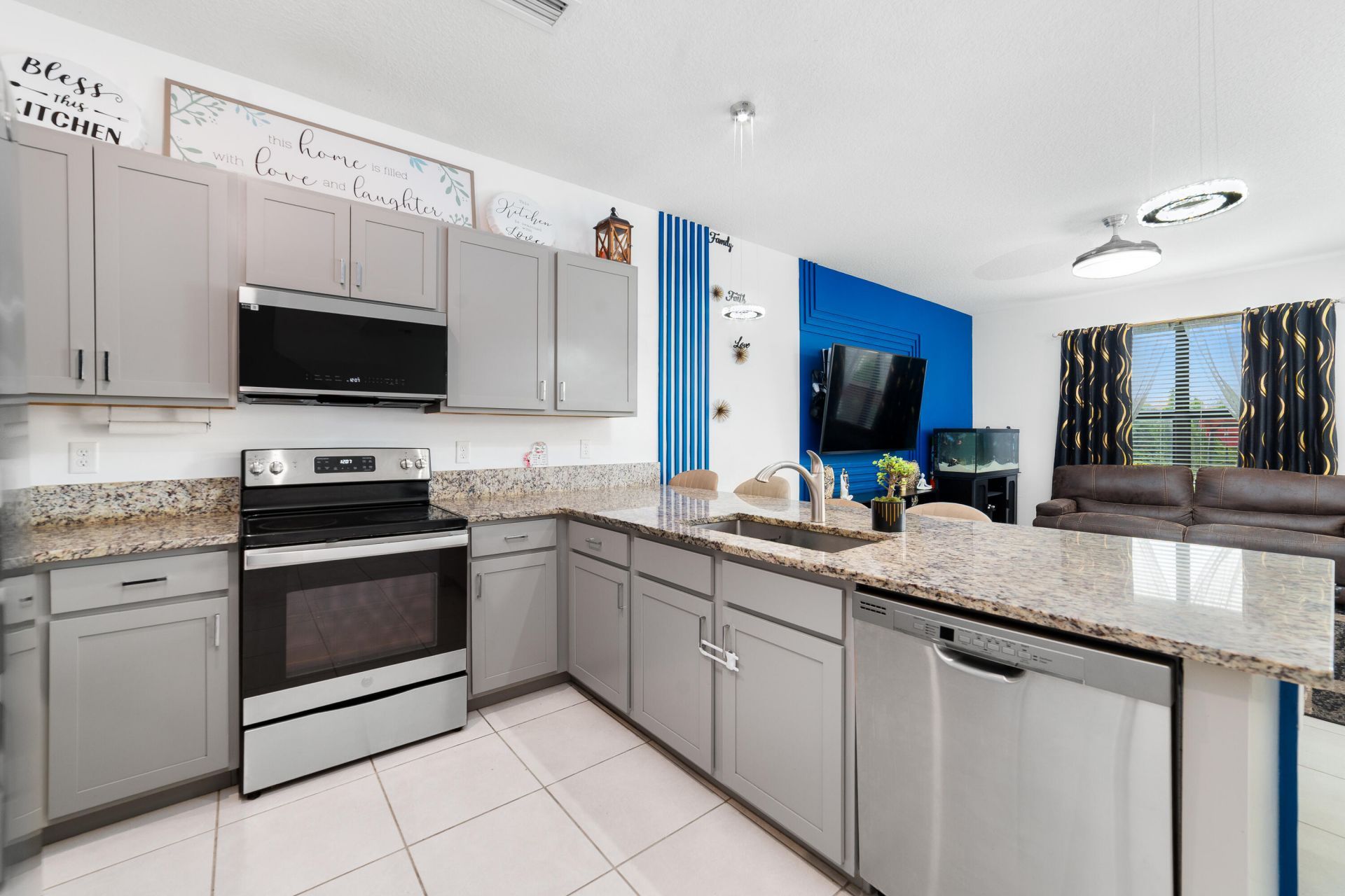 2024 Sugar Maple Drive, Riviera Beach, FL 33410 Photo