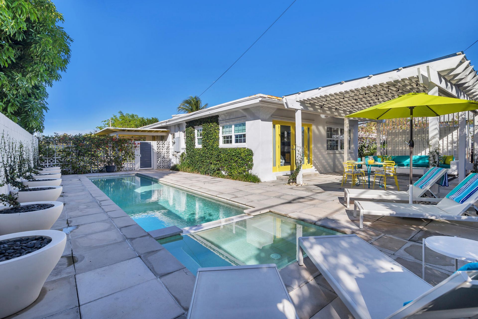 374 Maddock Street, West Palm Beach, FL 33405 Photo