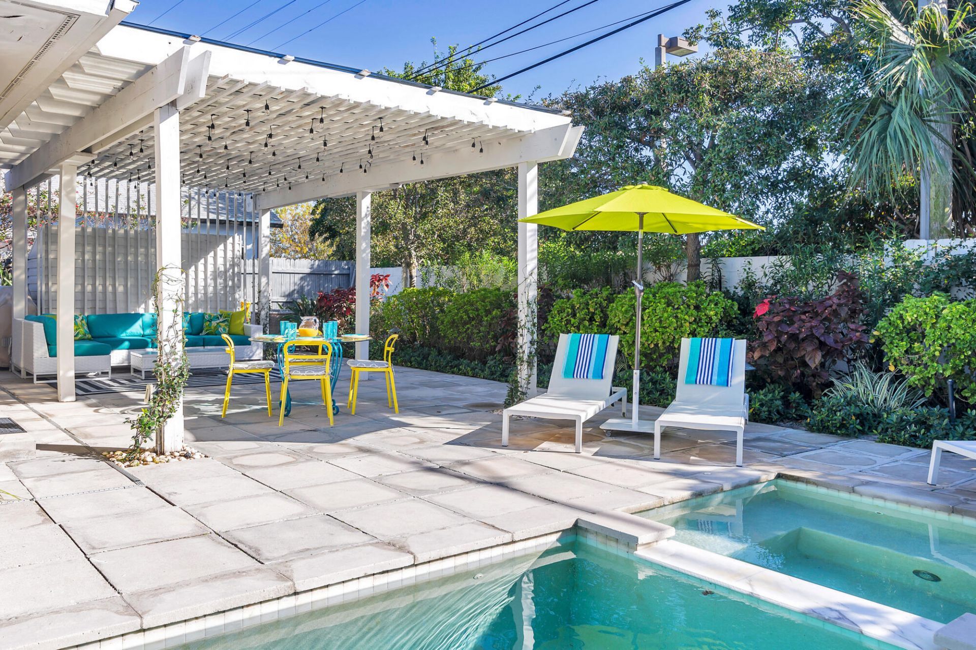 374 Maddock Street, West Palm Beach, FL 33405 Photo