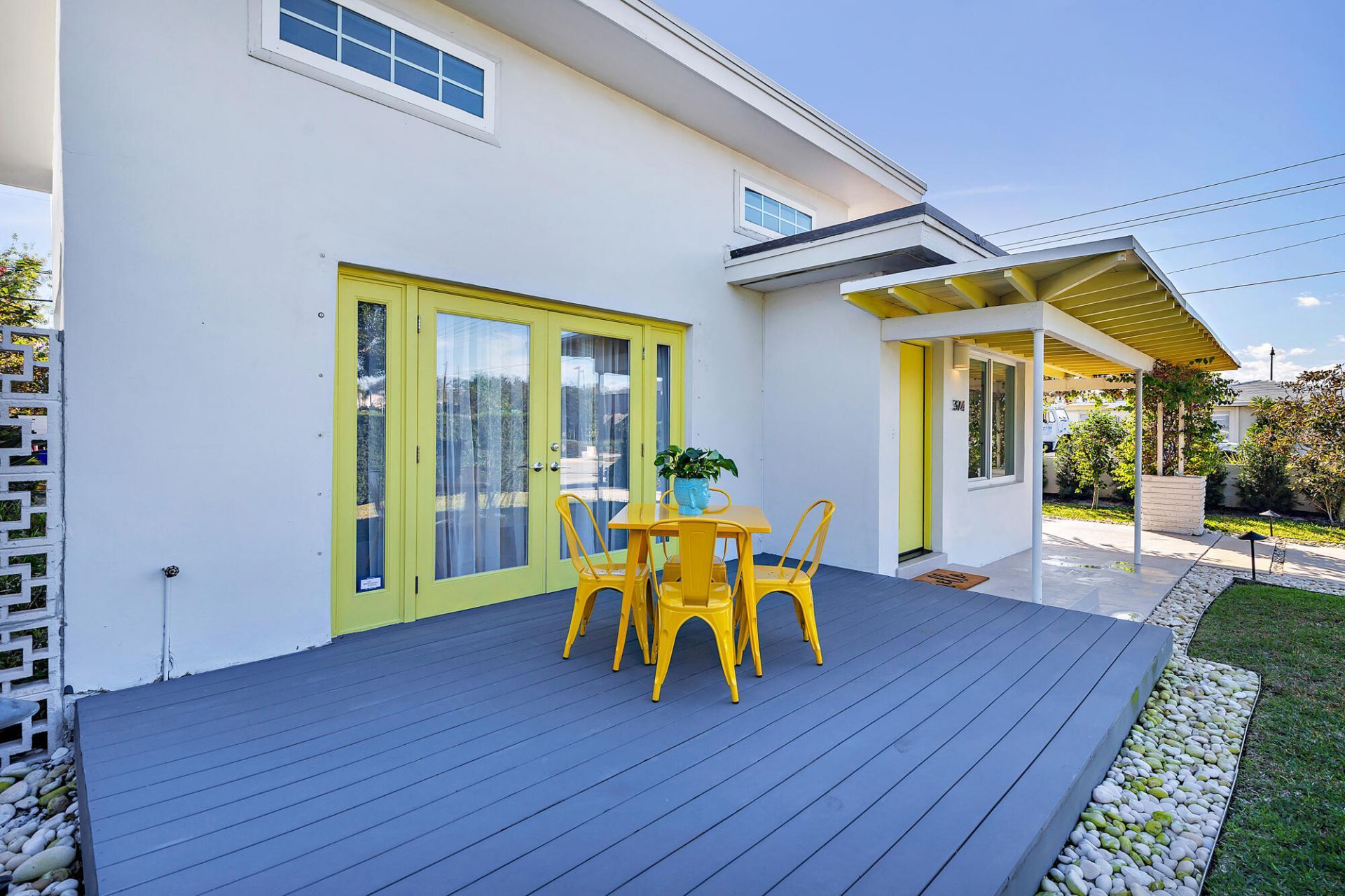 374 Maddock Street, West Palm Beach, FL 33405 Photo