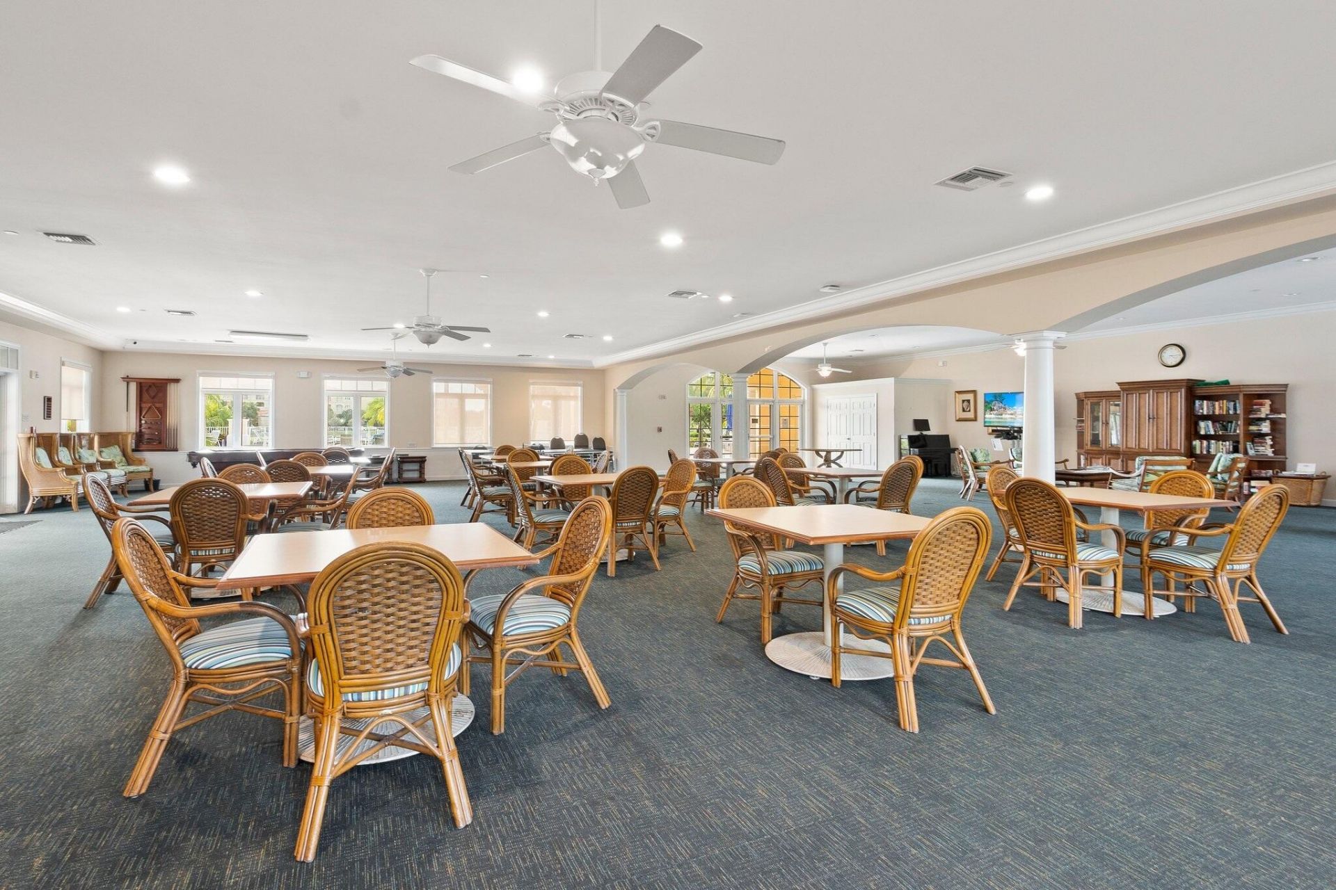 16 Harbour Isle Drive W, Unit 303, Fort Pierce, FL 34949 Photo