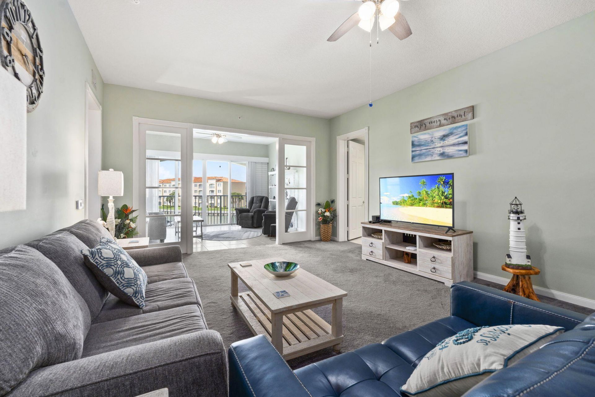 16 Harbour Isle Drive W, Unit 303, Fort Pierce, FL 34949 Photo