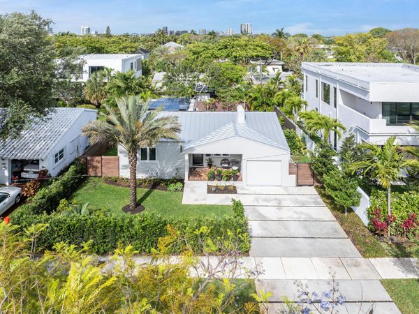 715 N Victoria Park Road, Fort Lauderdale, FL 33304