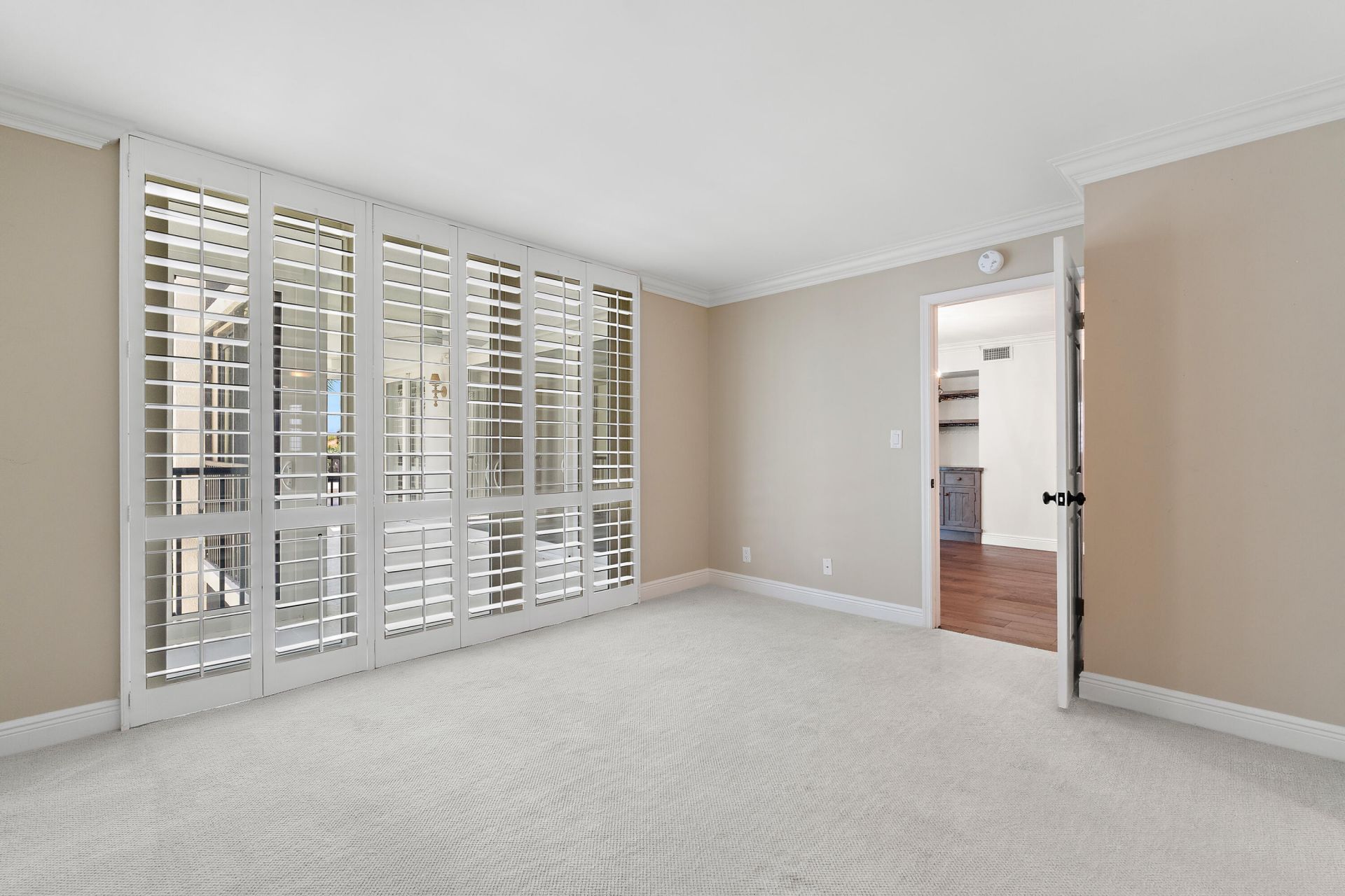 19800 Sandpointe Bay Drive N, Unit 305, Tequesta, FL 33469 Photo