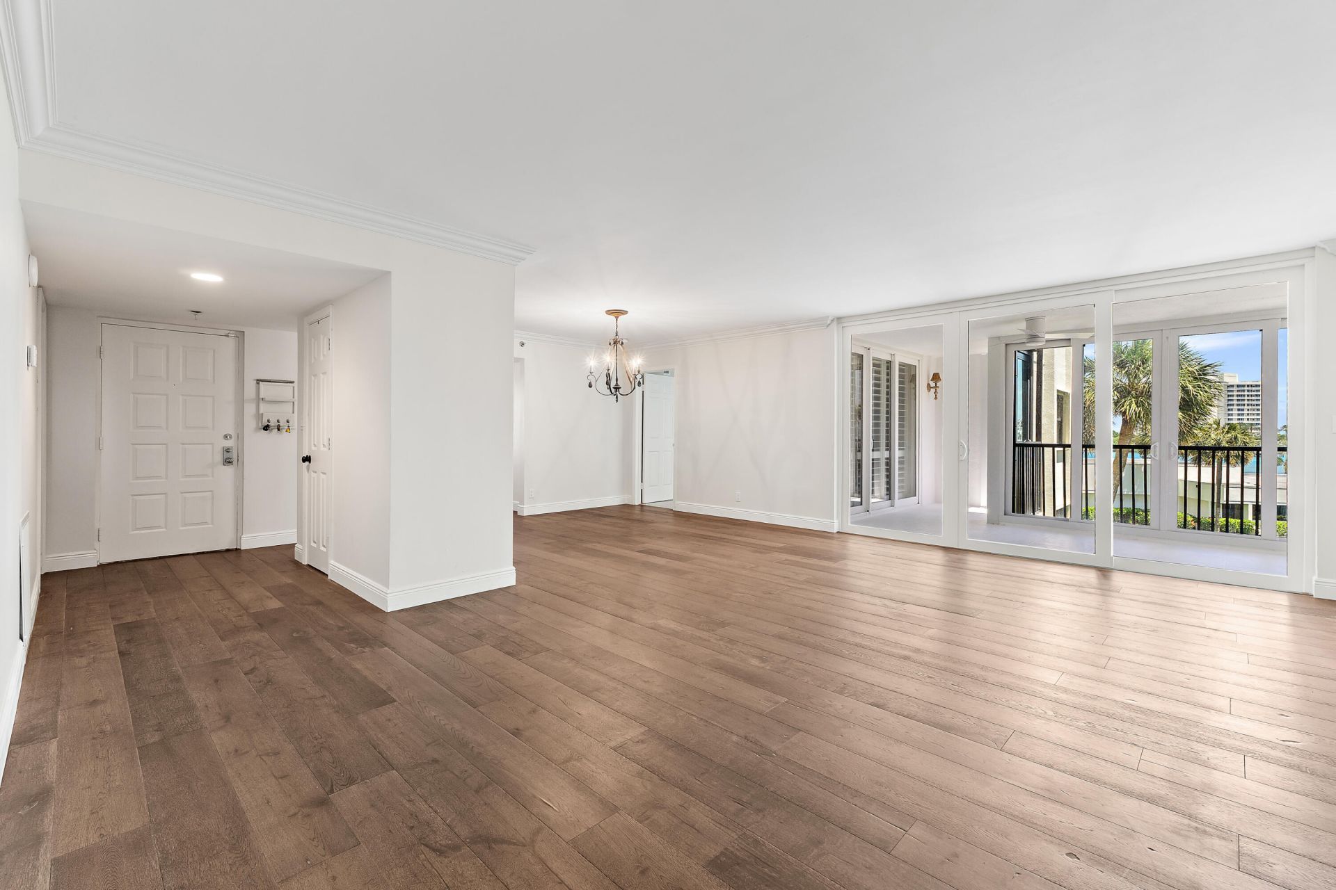 19800 Sandpointe Bay Drive N, Unit 305, Tequesta, FL 33469 Photo