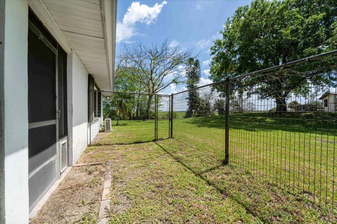 2531 River Road, Moore Haven, FL 33471 Photo