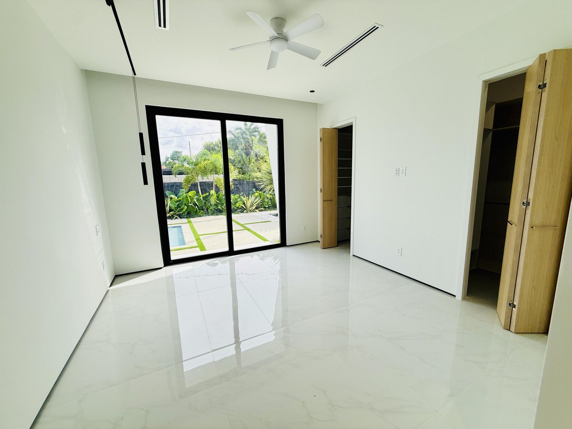 8966 SW 40th Terrace, Miami, FL 33165 Photo