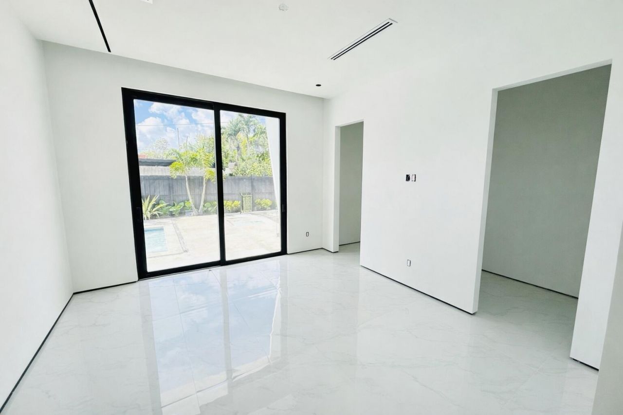 8966 SW 40th Terrace, Miami, FL 33165 Photo