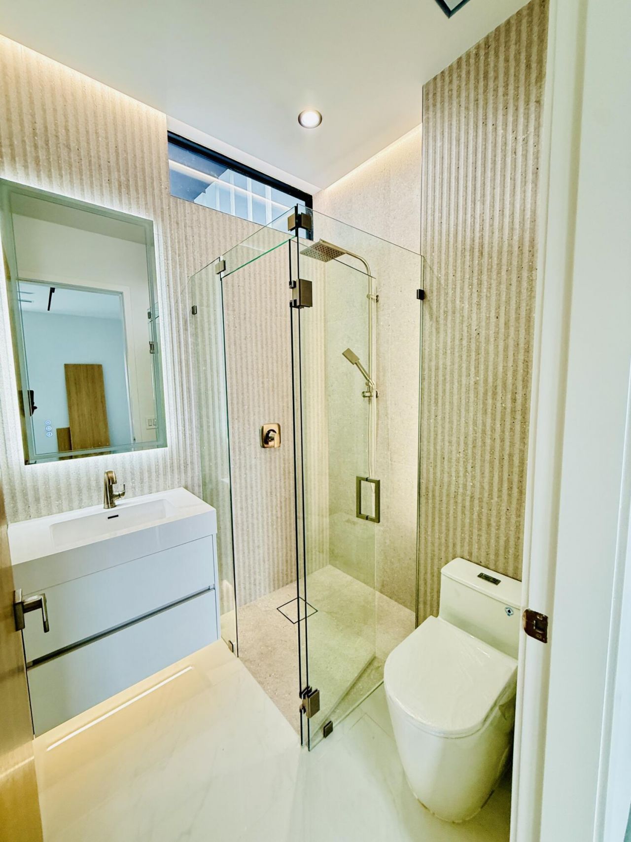 8966 SW 40th Terrace, Miami, FL 33165 Photo