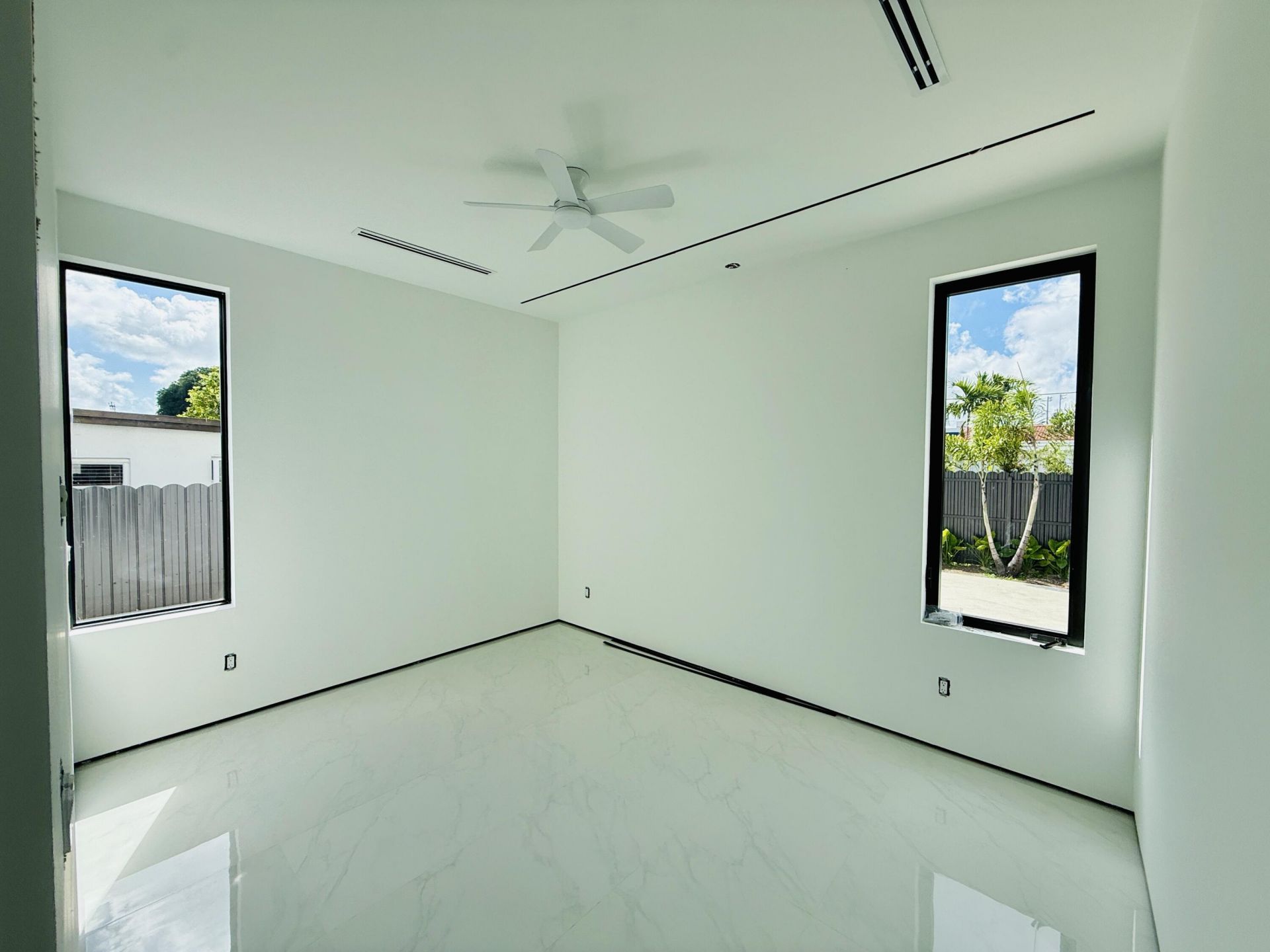 8966 SW 40th Terrace, Miami, FL 33165 Photo