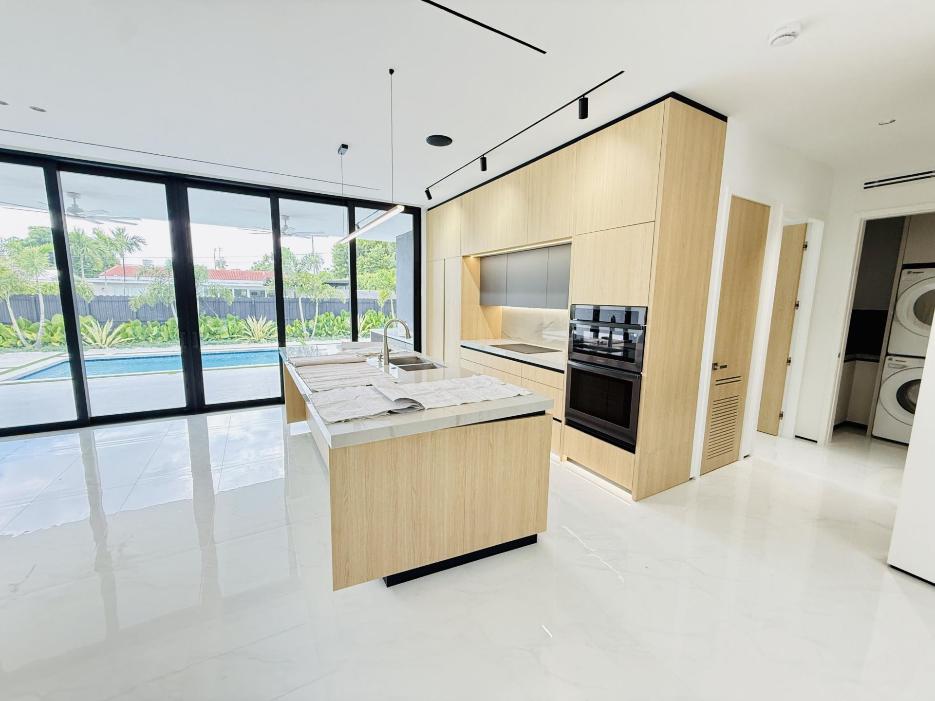 8966 SW 40th Terrace, Miami, FL 33165 Photo