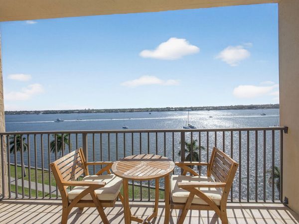 1801 N Flagler Drive, Unit 901, West Palm Beach, FL 33407