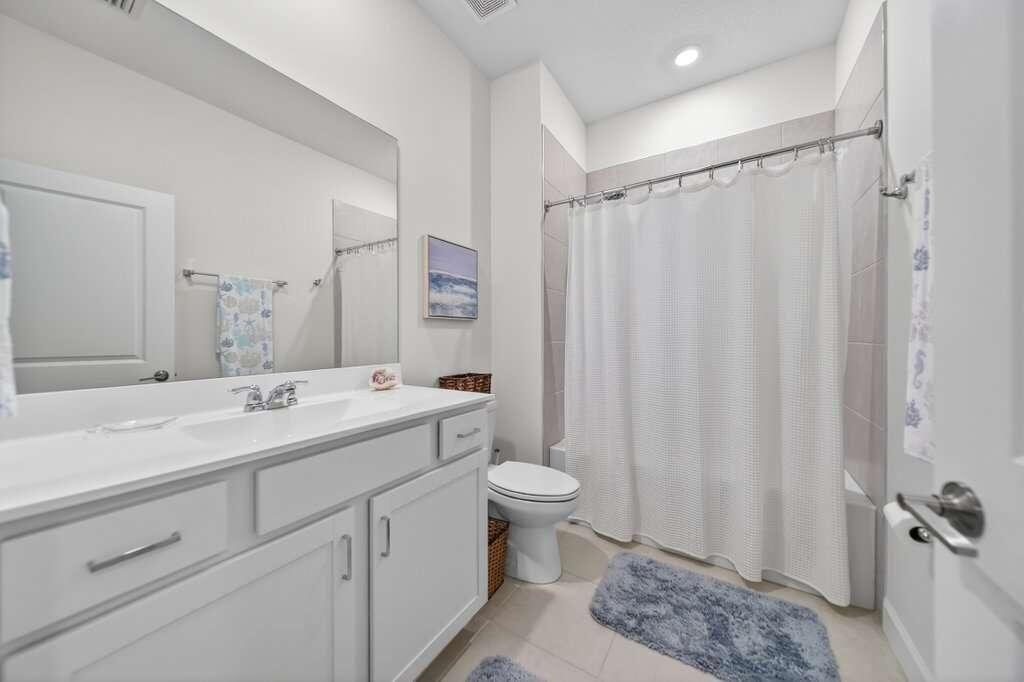 1920 SE Crosswood Way, Port Saint Lucie, FL 34984 Photo