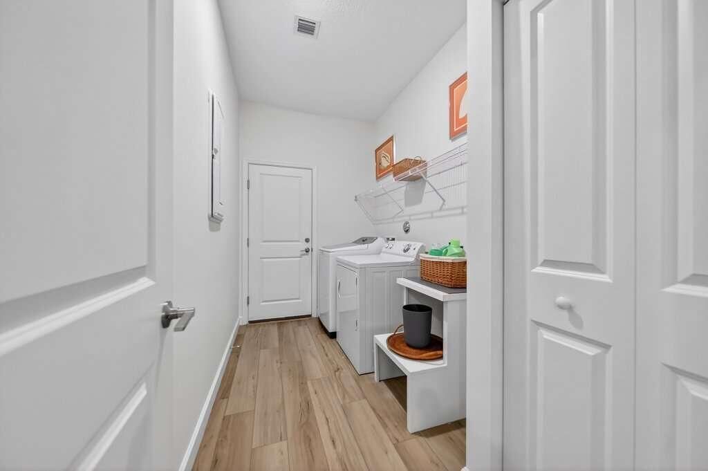 1920 SE Crosswood Way, Port Saint Lucie, FL 34984 Photo