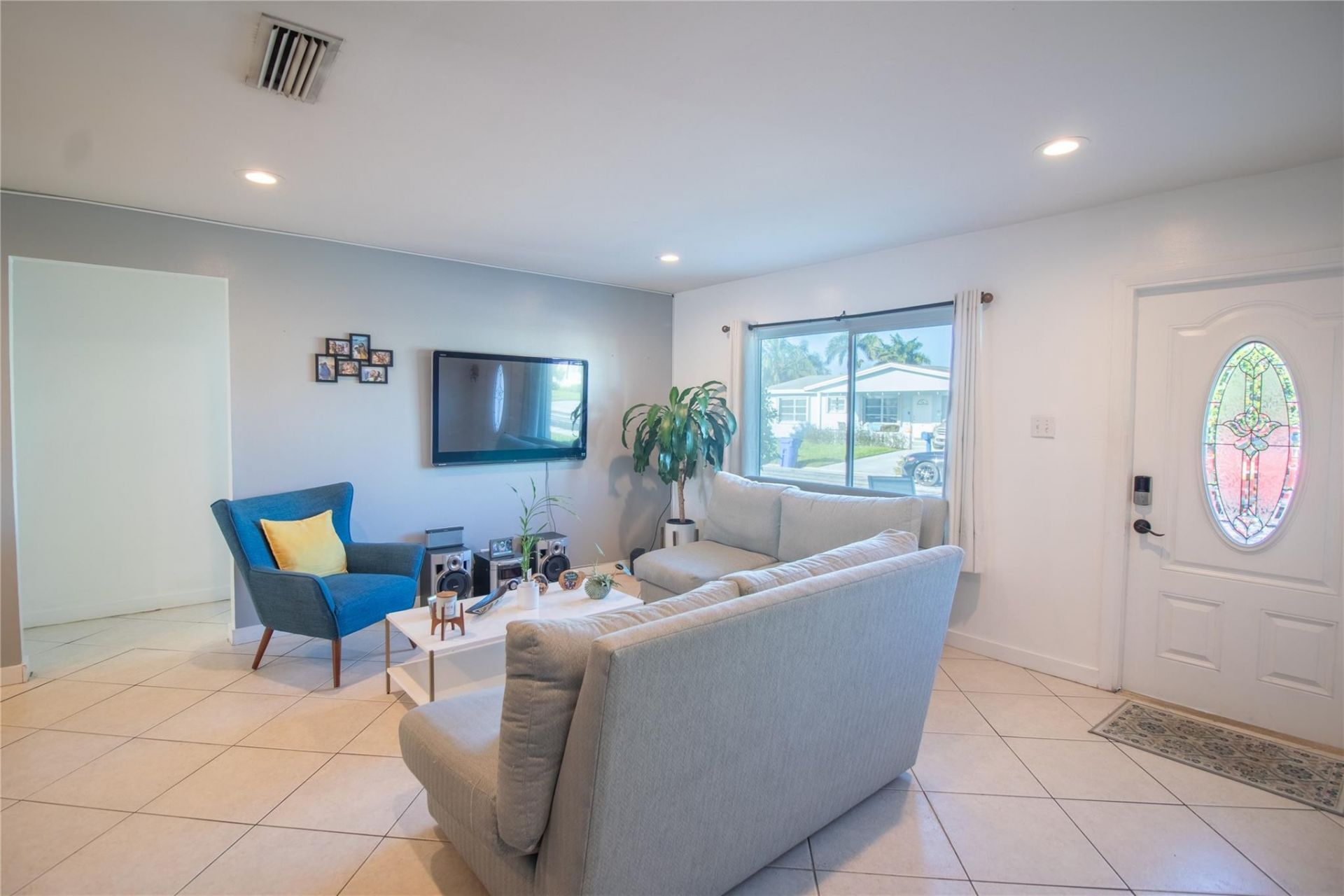 730 NW 75th Avenue, Margate, FL 33063 Photo