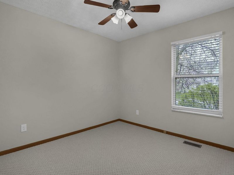 4842 Dameuly Drive, Hilliard, OH 43026 Photo 17