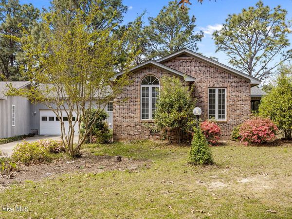 119 Sandham Court, West End, NC 27376