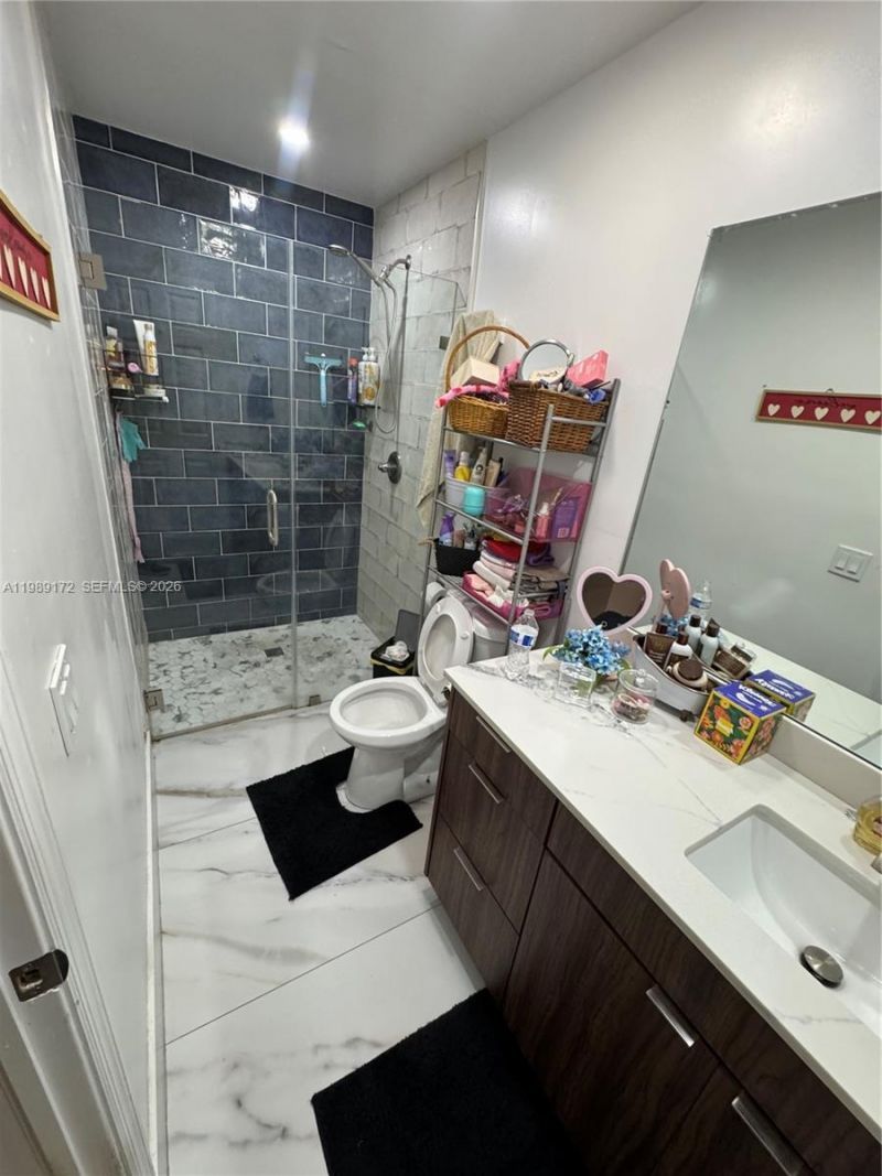 7632 NW 166th Ter, Hialeah, FL 33015 Photo