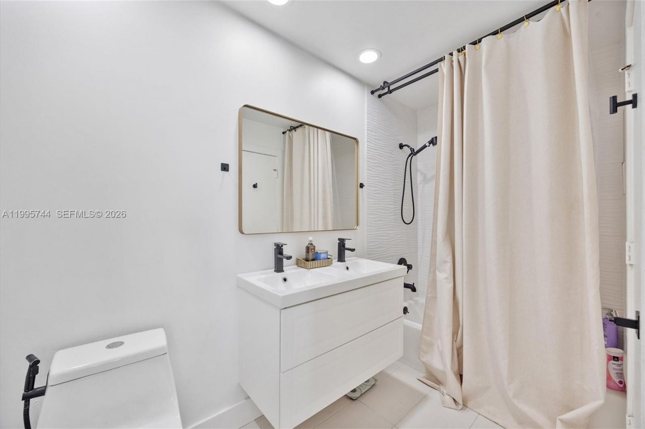 14720 SW 139th Ave, Unit 1-39, Miami, FL 33186 Photo