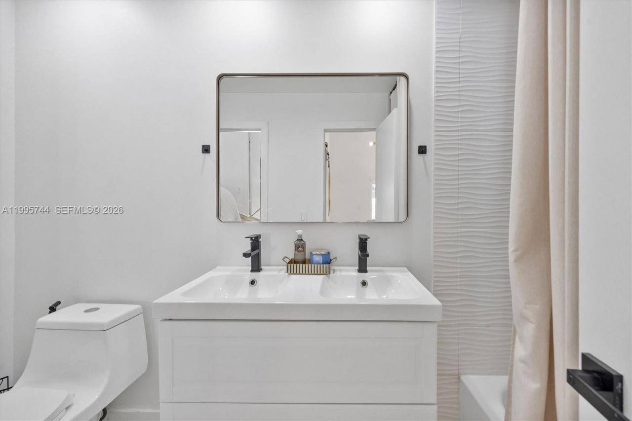 14720 SW 139th Ave, Unit 1-39, Miami, FL 33186 Photo