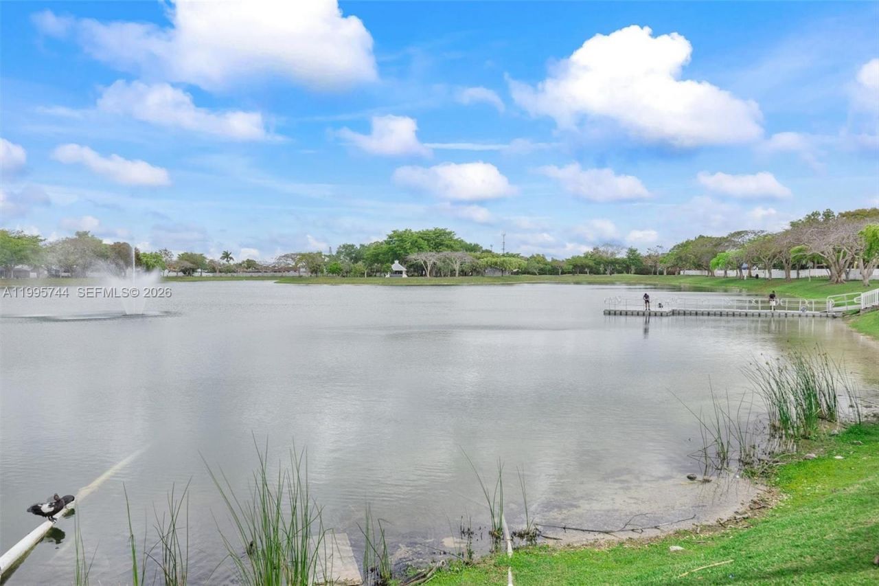 14720 SW 139th Ave, Unit 1-39, Miami, FL 33186 Photo