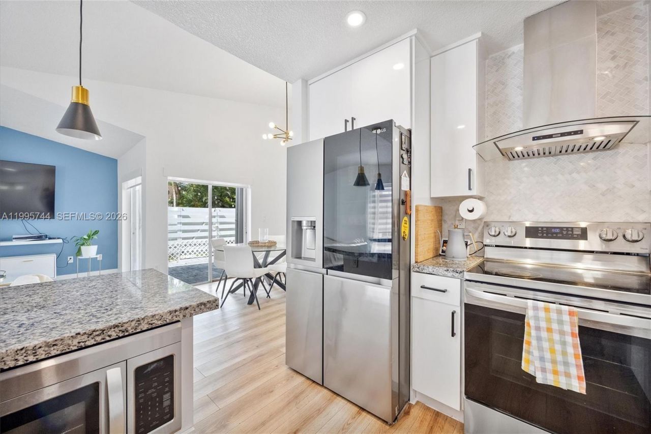 14720 SW 139th Ave, Unit 1-39, Miami, FL 33186 Photo