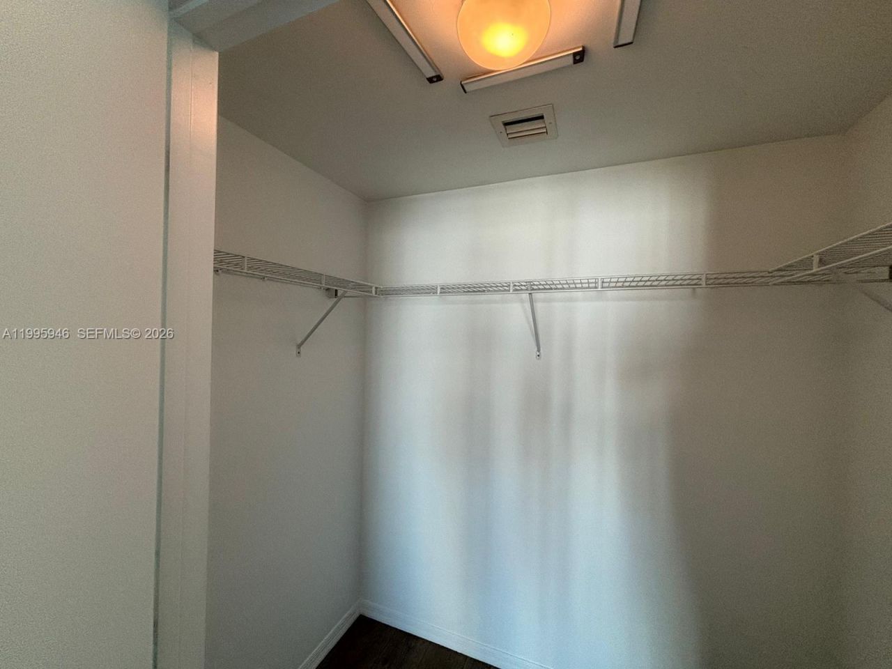 55 SE 6th St, Unit 2005, Miami, FL 33131 Photo