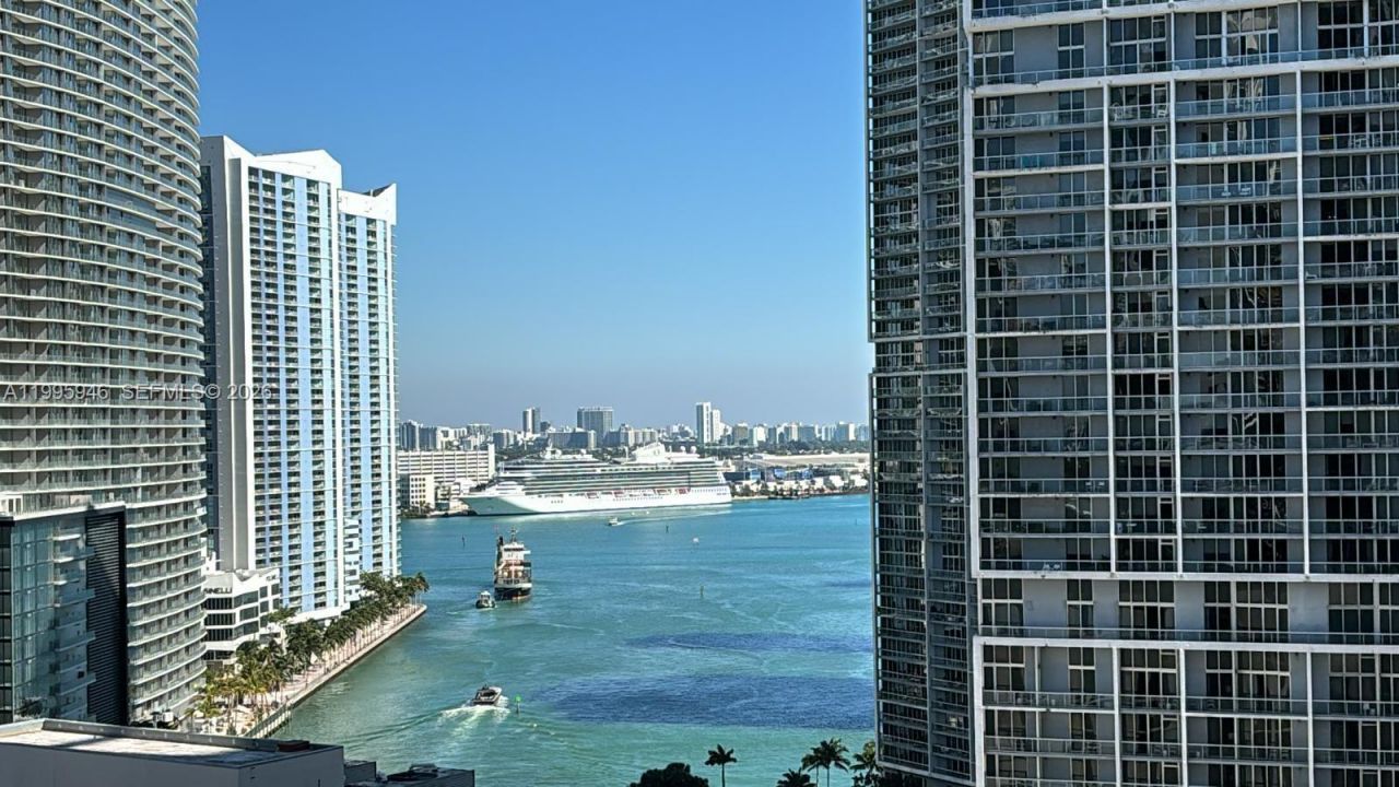 55 SE 6th St, Unit 2005, Miami, FL 33131 Photo