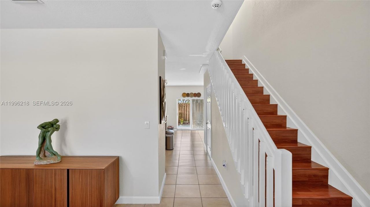 9041 SW 227th St, Unit 5, Cutler Bay, FL 33190 Photo