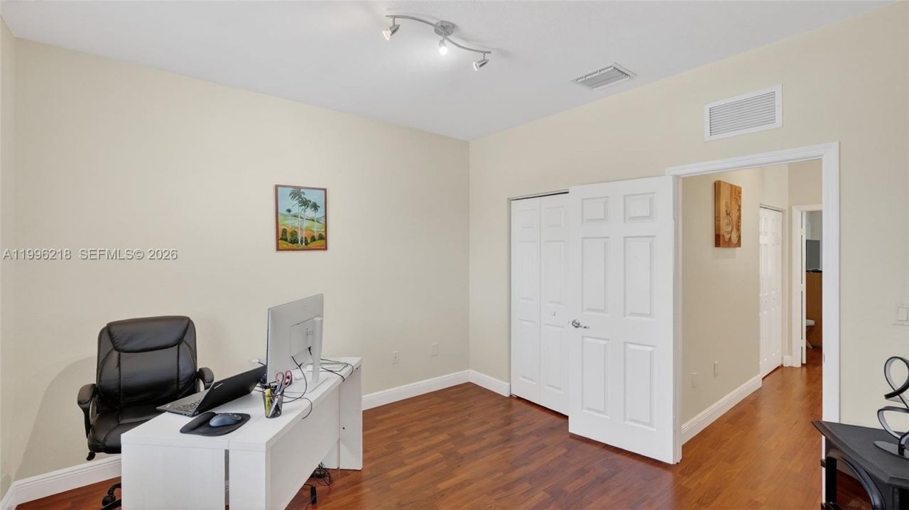 9041 SW 227th St, Unit 5, Cutler Bay, FL 33190 Photo